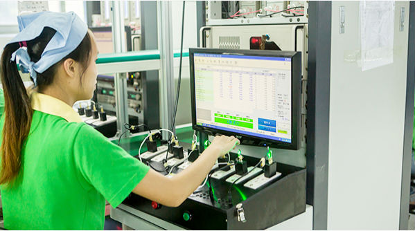 電源適配器 電源適配器