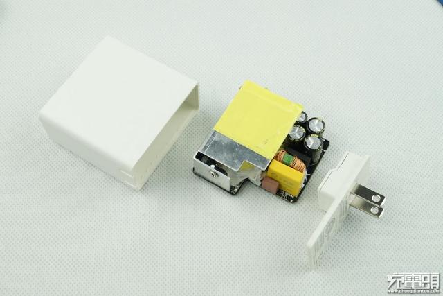 電源適配器組成各部件及其功能介紹