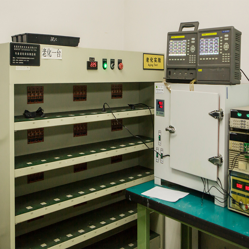 可轉(zhuǎn)換頭電源適配器的用途和特點(diǎn)